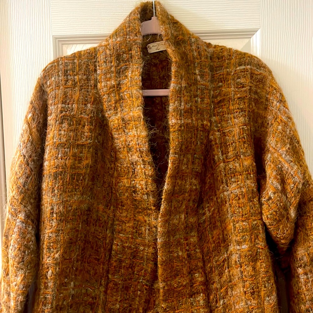 Hand woven by Olga